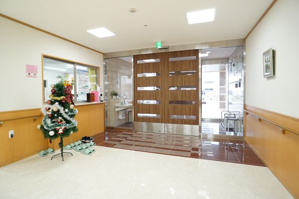 クリスマスツリーと受付