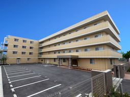 清潔な外観の建物
