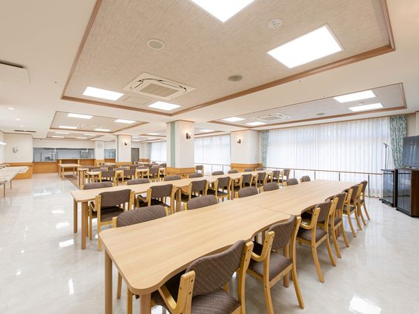 広々とした食堂