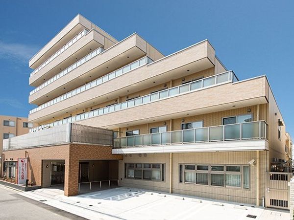 清潔感あふれる建物の外観
