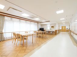 明るく広々ダイニングルーム