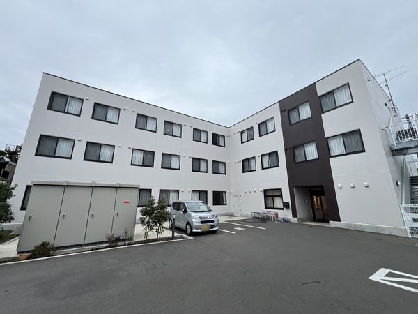 清潔感のある施設外観