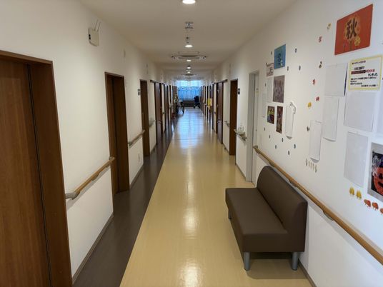 長い廊下