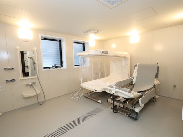 清潔感のある浴室設備 浴室 最新の機器を備えた清潔な浴室です。ご入居者の快適なバスタイムをサポートします。