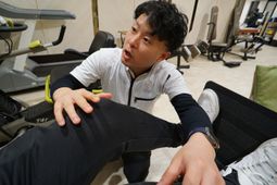 トレーナーと運動器具