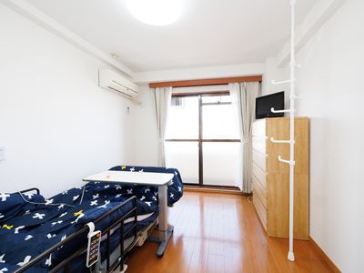 明るく清潔な居室