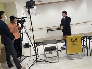 撮影準備の多目的室  