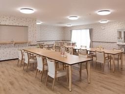 明るいダイニングルーム