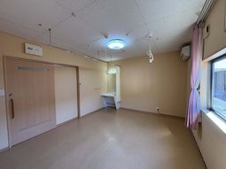 リラックス可能な部屋