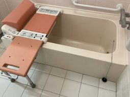 バリアフリー対応の浴槽