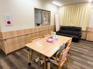 落ち着いた雰囲気の休憩室
