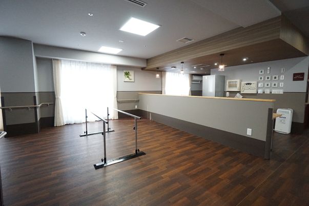 広々としたトレーニング施設