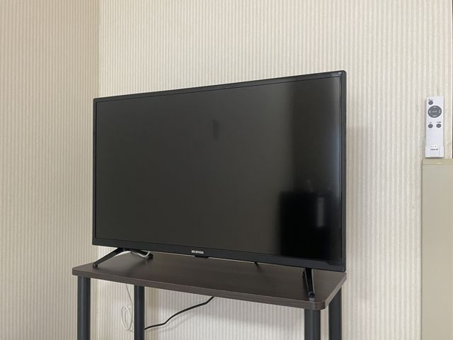 テレビ テレビ テレビが据え置かれたスペースは、リラックスしながら映像を楽しむために整えられています。