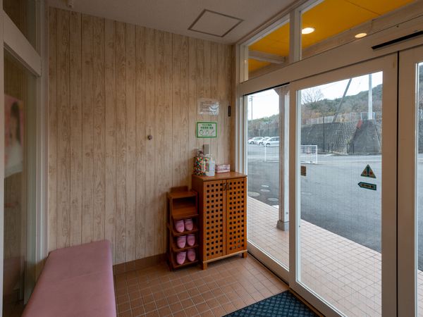 エントランスの静かな風景