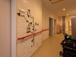 廊下のデザイン壁