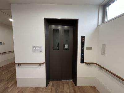 安心の移動手段エレベーター