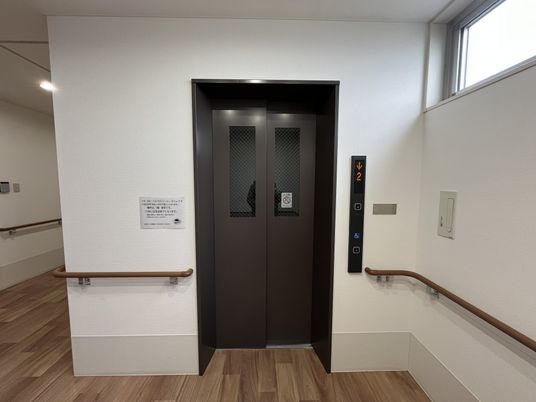 安心の移動手段エレベーター