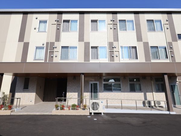清潔感のある建物外観