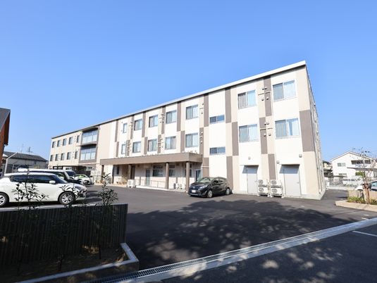広々としたエントランス