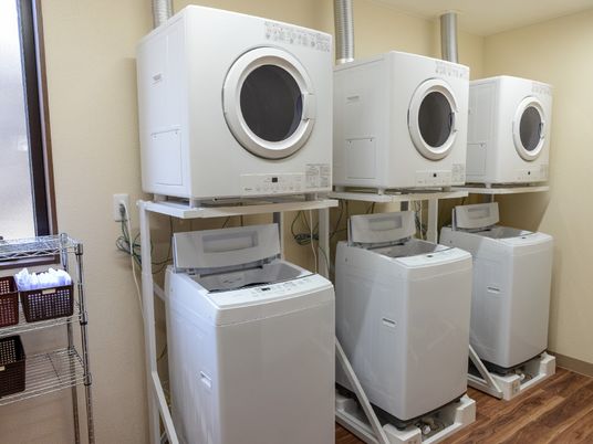洗濯機配置の室内