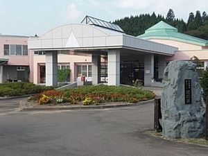 施設の正面玄関  