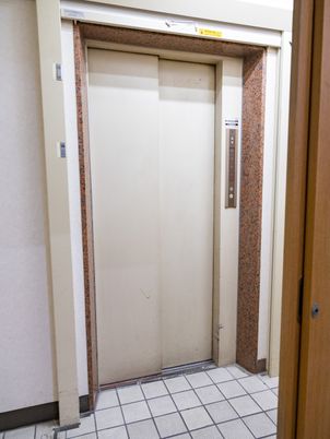 便利なエレベーター