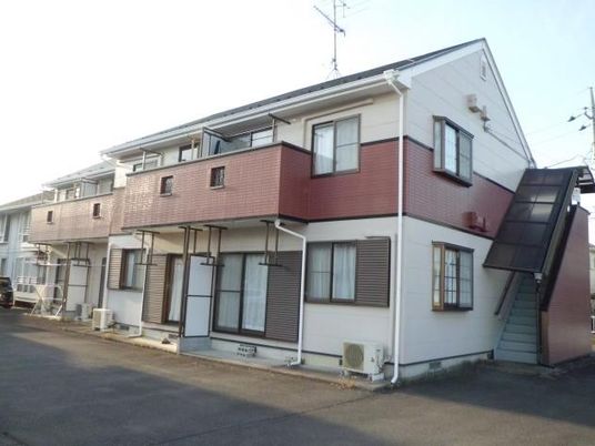 2階建ての外観  