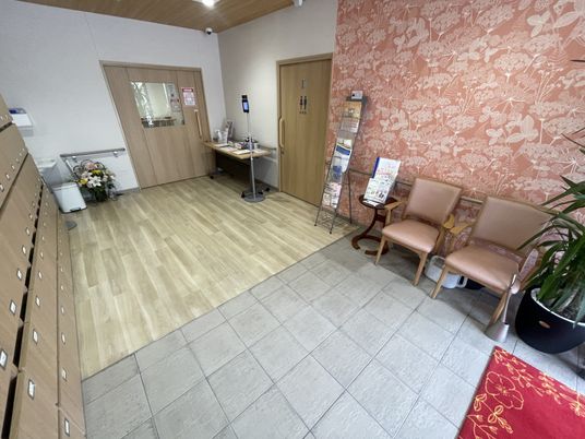 温かみのあるフロント