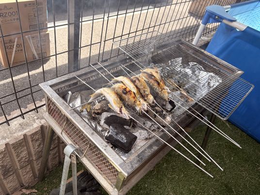 焼き魚の七輪  