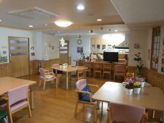 明るい食堂  