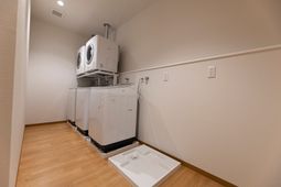 コインランドリー設備あり