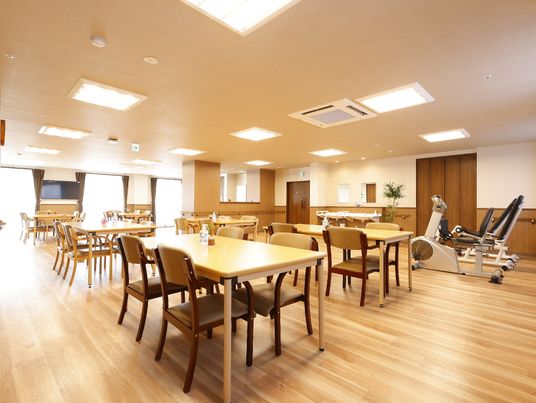 ダイニングとトレーニングスペース