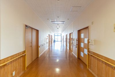広々とした廊下