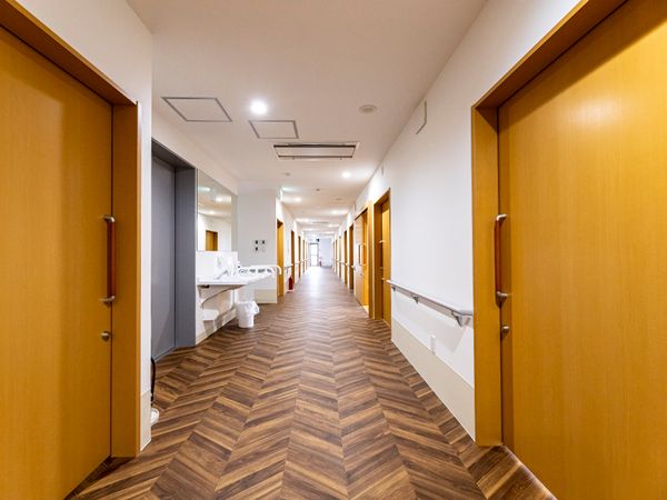 清潔な廊下の風景