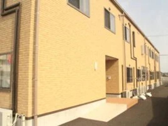 外観の建物通路  
