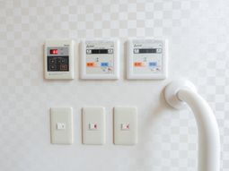 操作パネルとスイッチ