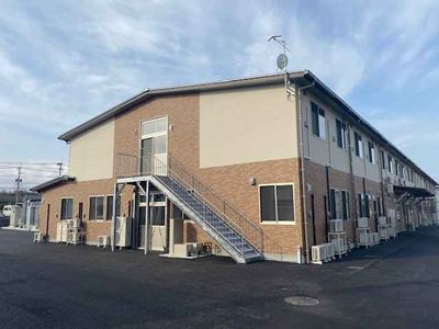 広々とした外観の建物