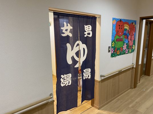温かみのある通路