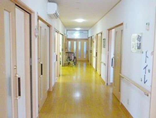 清潔な廊下