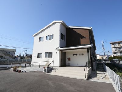 清潔感ある施設外観