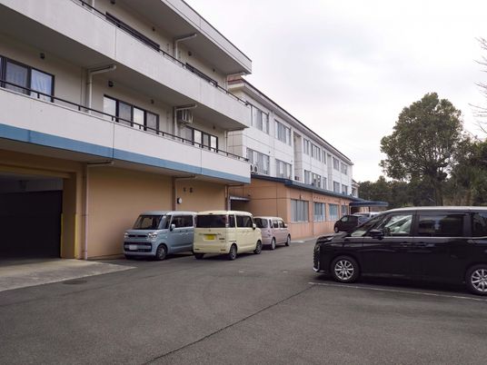 駐車場の外観