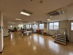 広々とした空間の機能訓練室