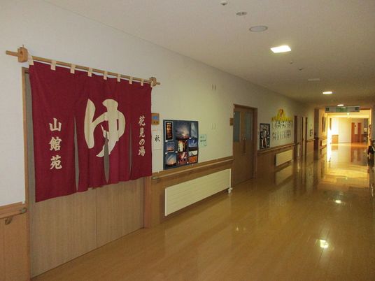 長い廊下