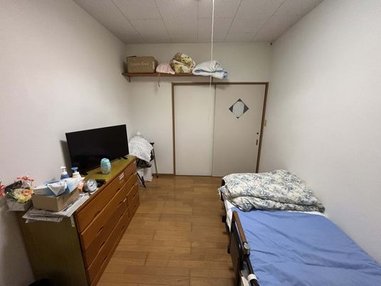 落ち着いた雰囲気の居室