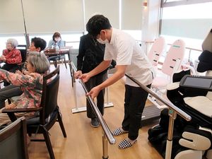 明るい機能訓練室