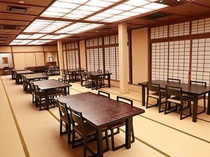 和室の食堂  