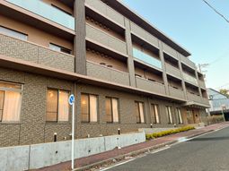 おしゃれな建物の外観