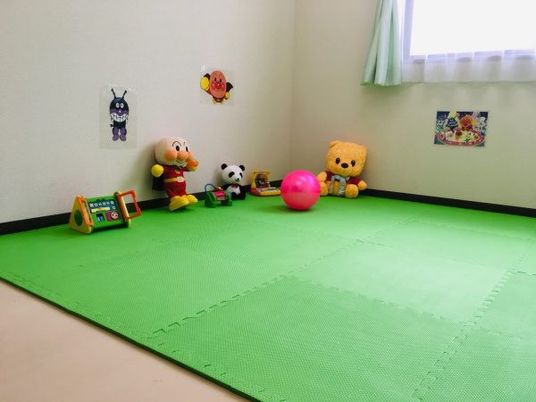 遊び場の多目的室  