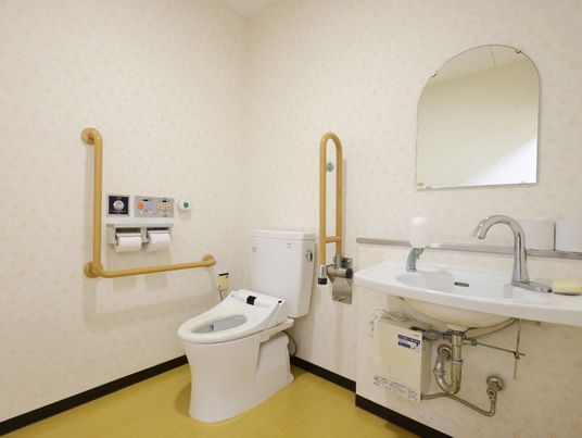 バリアフリー対応トイレ