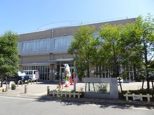 建物正面外観  